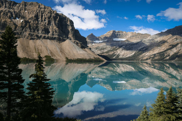 Banff Nationalpark: Naturparadies in den Rocky Mountains Panoramablick auf den Banff Nationalpark