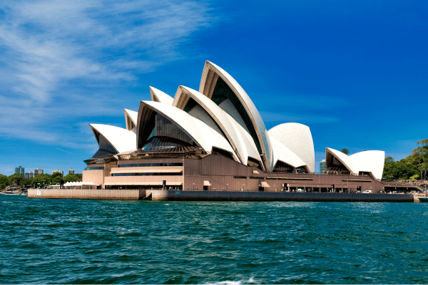 Sydney Opera House am Hafen in Australien